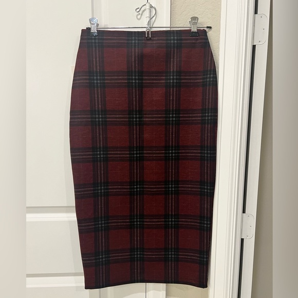 Sanctuary Red and Black plaid skirt - Picture 5 of 5